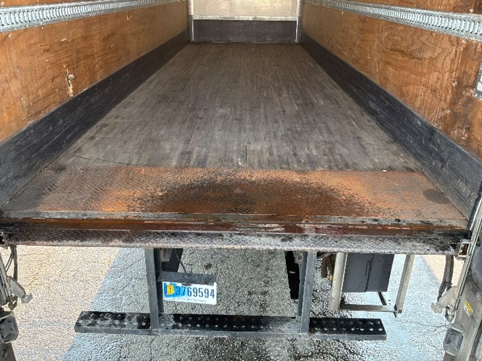 Medium Duty Box Truck-Light and Medium Duty Trucks-Freightliner-2021-M2-Tacoma-WA-92,944\n\t\tmiles-$ 77,500 - Image 10
