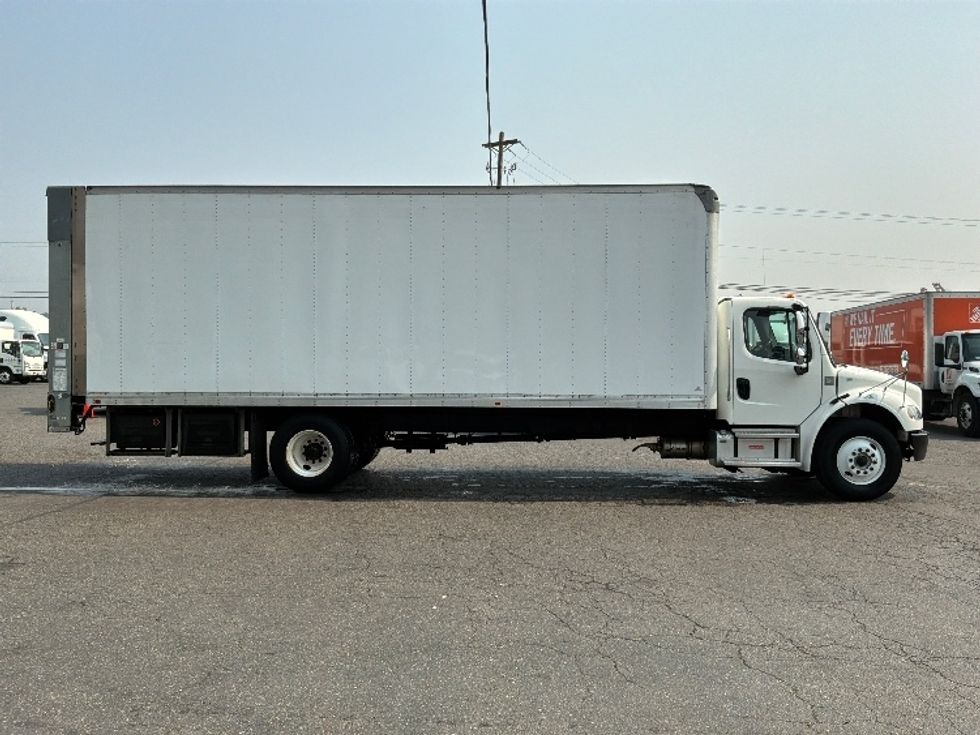 Medium Duty Box Truck-Light and Medium Duty Trucks-Freightliner-2021-M2-Tacoma-WA-92,944\n\t\tmiles-$ 77,500 - Image 15