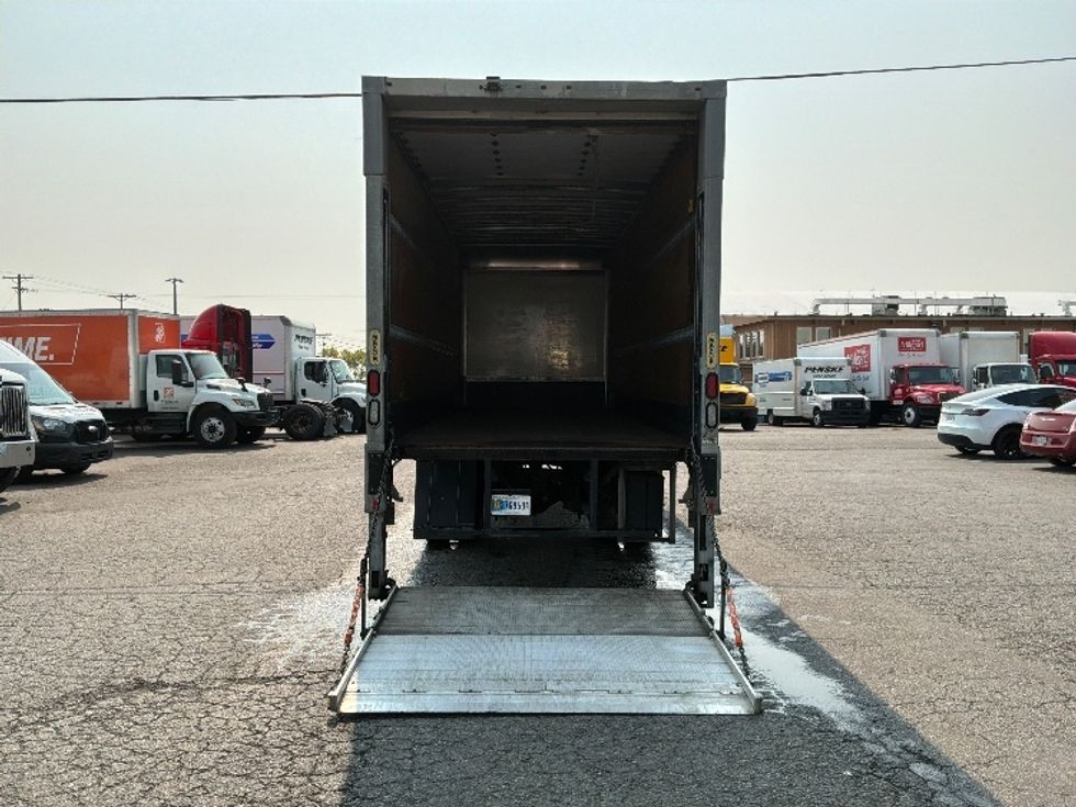 Medium Duty Box Truck-Light and Medium Duty Trucks-Freightliner-2021-M2-Tacoma-WA-92,944\n\t\tmiles-$ 77,500 - Image 9