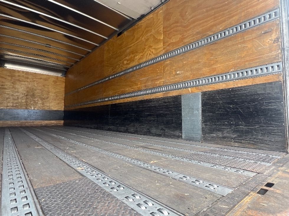 Medium Duty Box Truck-Light and Medium Duty Trucks-Freightliner-2021-M2-Torrance-CA-109,881\n\t\tmiles-$ 69,250 - Image 11