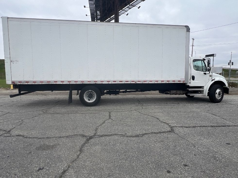 Medium Duty Box Truck-Light and Medium Duty Trucks-Freightliner-2021-M2-Torrance-CA-109,881\n\t\tmiles-$ 69,250 - Image 14