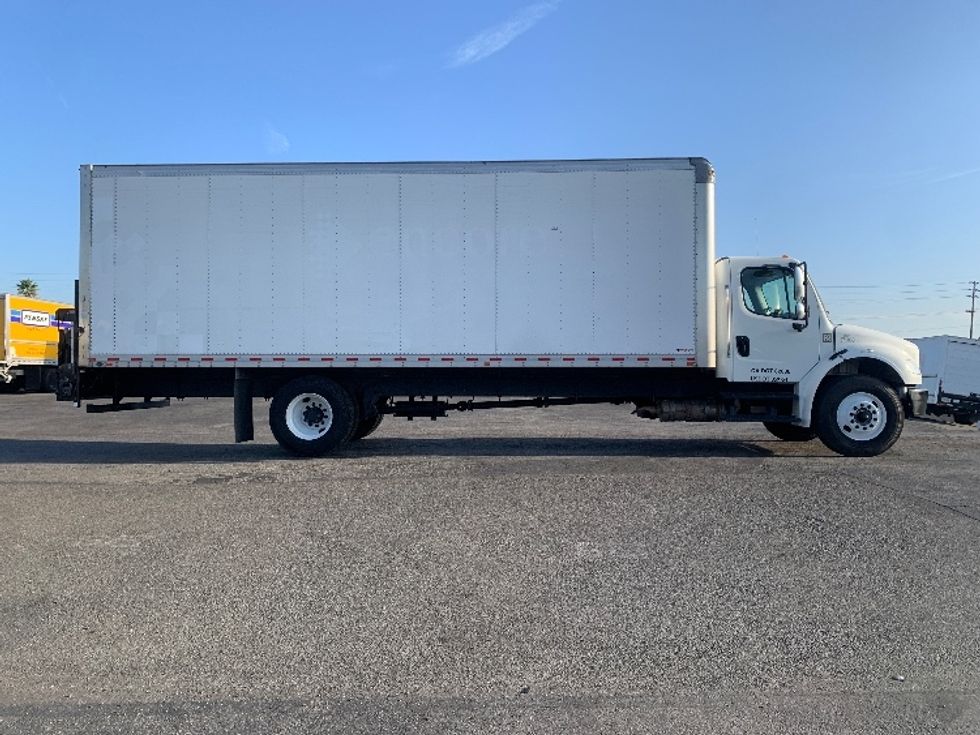 Medium Duty Box Truck-Light and Medium Duty Trucks-Freightliner-2021-M2-Torrance-CA-130,182\n\t\tmiles-$ 72,750 - Image 15