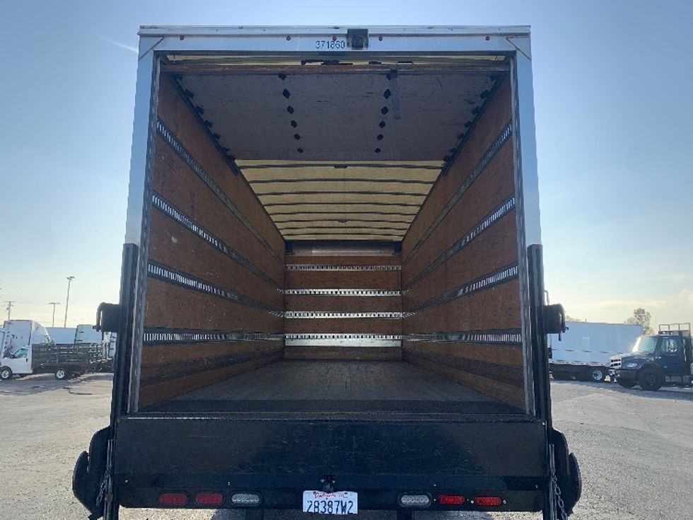 Medium Duty Box Truck-Light and Medium Duty Trucks-Freightliner-2021-M2-Torrance-CA-130,182\n\t\tmiles-$ 72,750 - Image 8