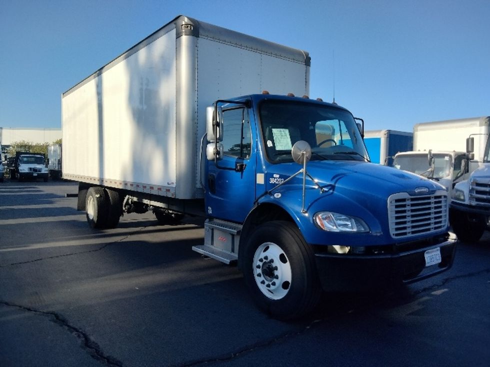 Medium Duty Box Truck-Light and Medium Duty Trucks-Freightliner-2021-M2-Torrance-CA-241,059\n\t\tmiles-$ 41,500 - Image 1