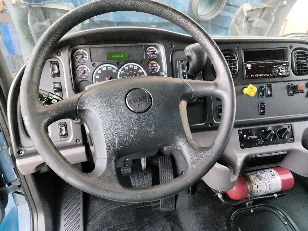 Medium Duty Box Truck-Light and Medium Duty Trucks-Freightliner-2021-M2-Torrance-CA-241,059\n\t\tmiles-$ 41,500 - Image 17