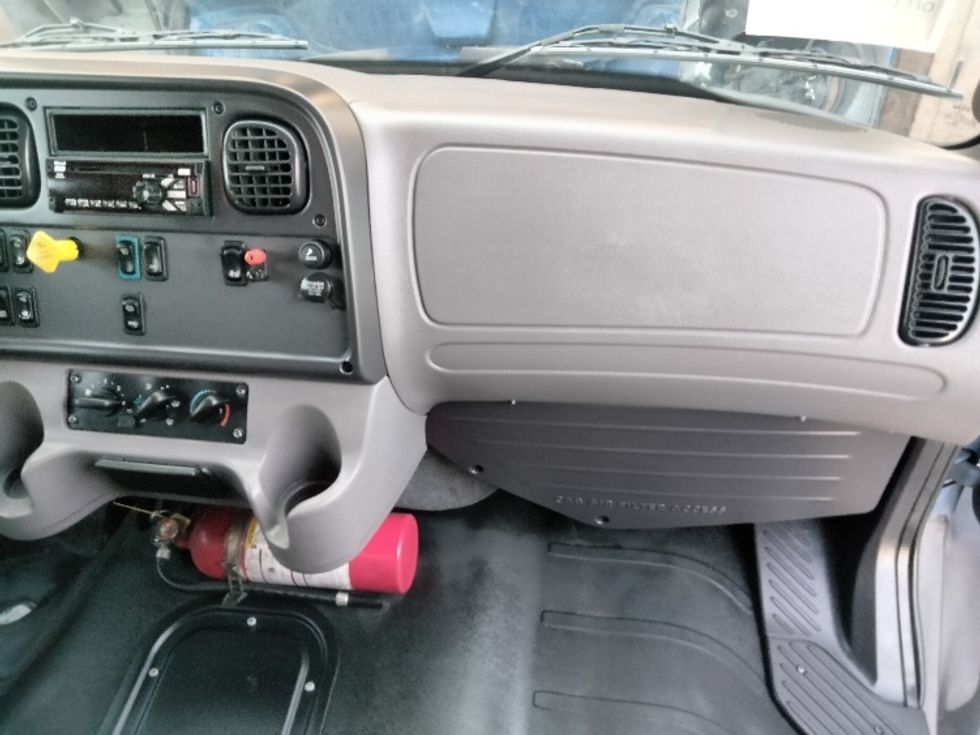 Medium Duty Box Truck-Light and Medium Duty Trucks-Freightliner-2021-M2-Torrance-CA-241,059\n\t\tmiles-$ 41,500 - Image 20