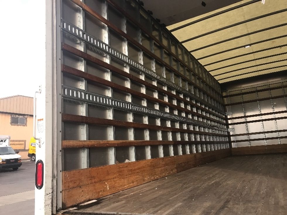 Medium Duty Box Truck-Light and Medium Duty Trucks-Freightliner-2021-M2-Torrance-CA-65,167\n\t\tmiles-$ 76,000 - Image 11