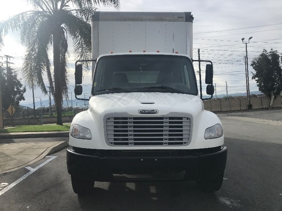 Medium Duty Box Truck-Light and Medium Duty Trucks-Freightliner-2021-M2-Torrance-CA-65,167\n\t\tmiles-$ 76,000 - Image 2