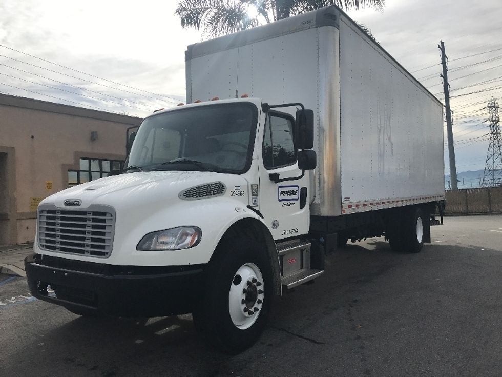 Medium Duty Box Truck-Light and Medium Duty Trucks-Freightliner-2021-M2-Torrance-CA-65,167\n\t\tmiles-$ 76,000 - Image 3