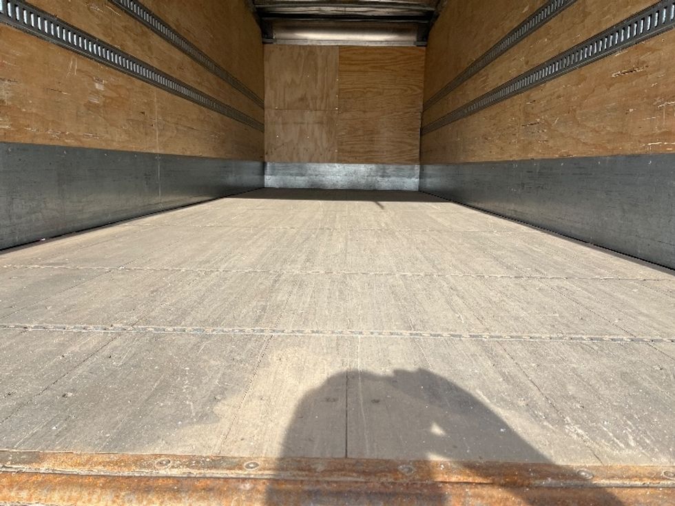 Medium Duty Box Truck-Light and Medium Duty Trucks-Freightliner-2021-M2-Warren-MI-185,169\n\t\tmiles-$ 50,250 - Image 9