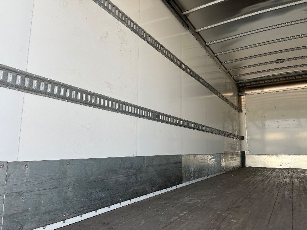 Medium Duty Box Truck-Light and Medium Duty Trucks-Freightliner-2021-M2-Warren-MI-34,777\n\t\tmiles-$ 69,250 - Image 11