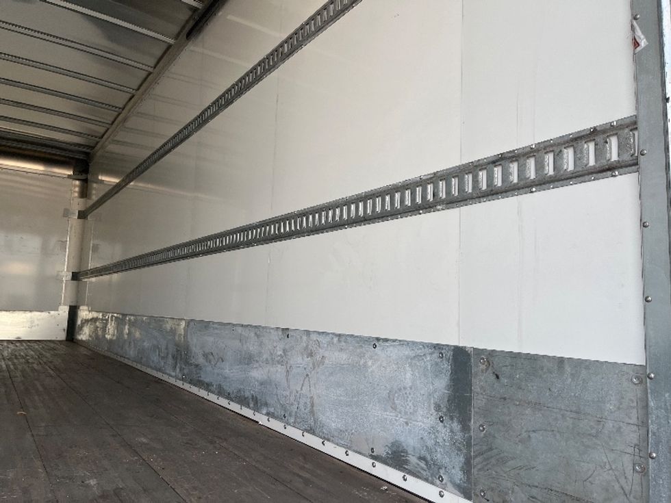 Medium Duty Box Truck-Light and Medium Duty Trucks-Freightliner-2021-M2-Warren-MI-34,777\n\t\tmiles-$ 69,250 - Image 12