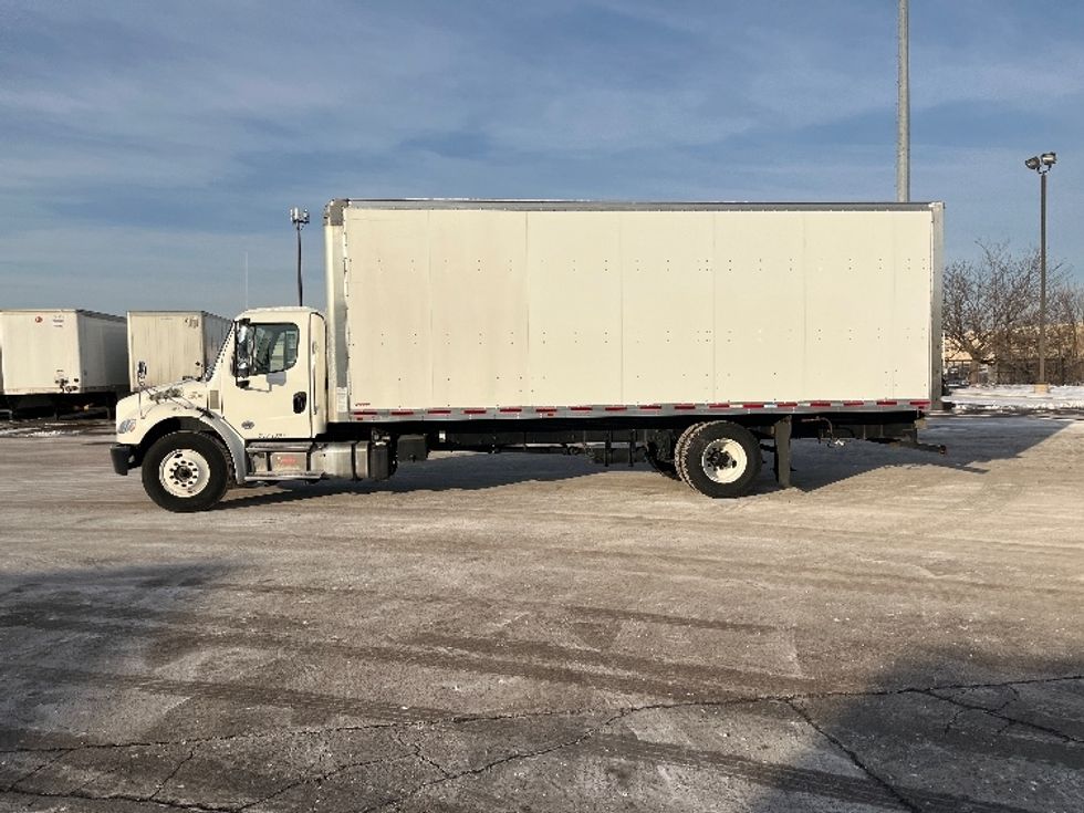 Medium Duty Box Truck-Light and Medium Duty Trucks-Freightliner-2021-M2-Warren-MI-34,777\n\t\tmiles-$ 69,250 - Image 4