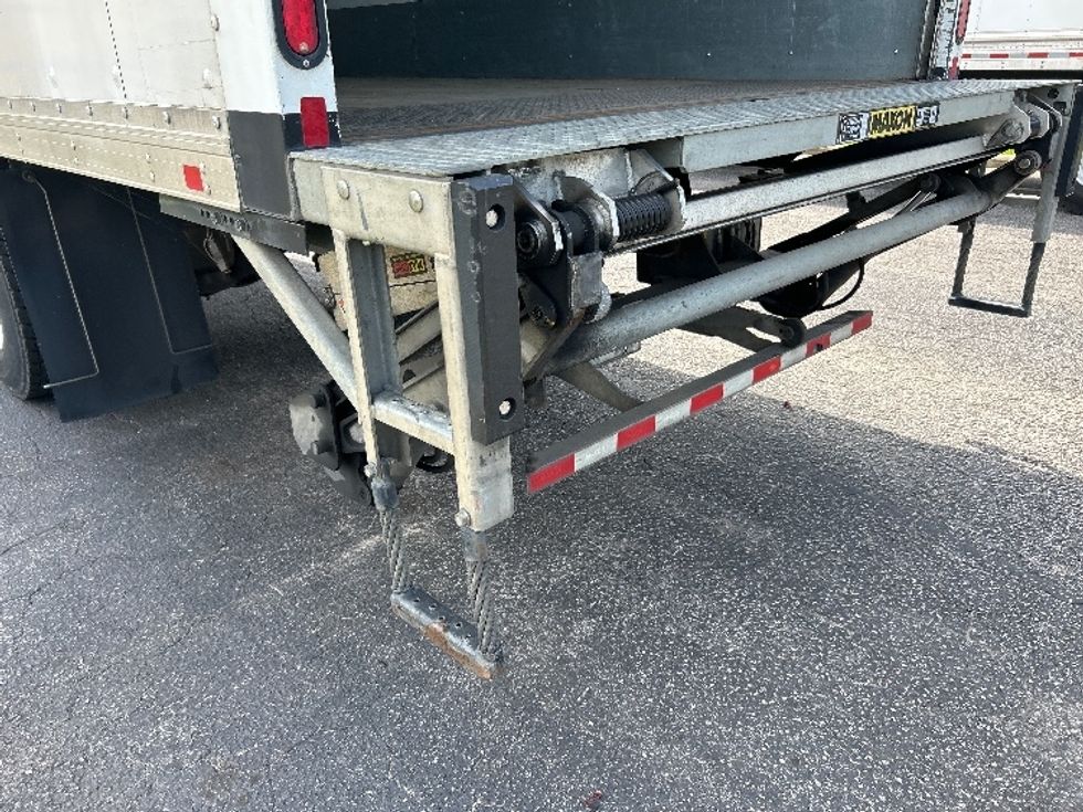 Medium Duty Box Truck-Light and Medium Duty Trucks-Freightliner-2021-M2-West Columbia-SC-294,129\n\t\tmiles-$ 38,500 - Image 25