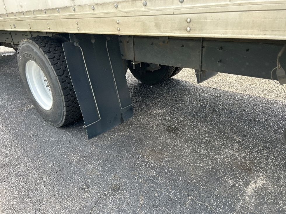 Medium Duty Box Truck-Light and Medium Duty Trucks-Freightliner-2021-M2-West Columbia-SC-294,129\n\t\tmiles-$ 38,500 - Image 26