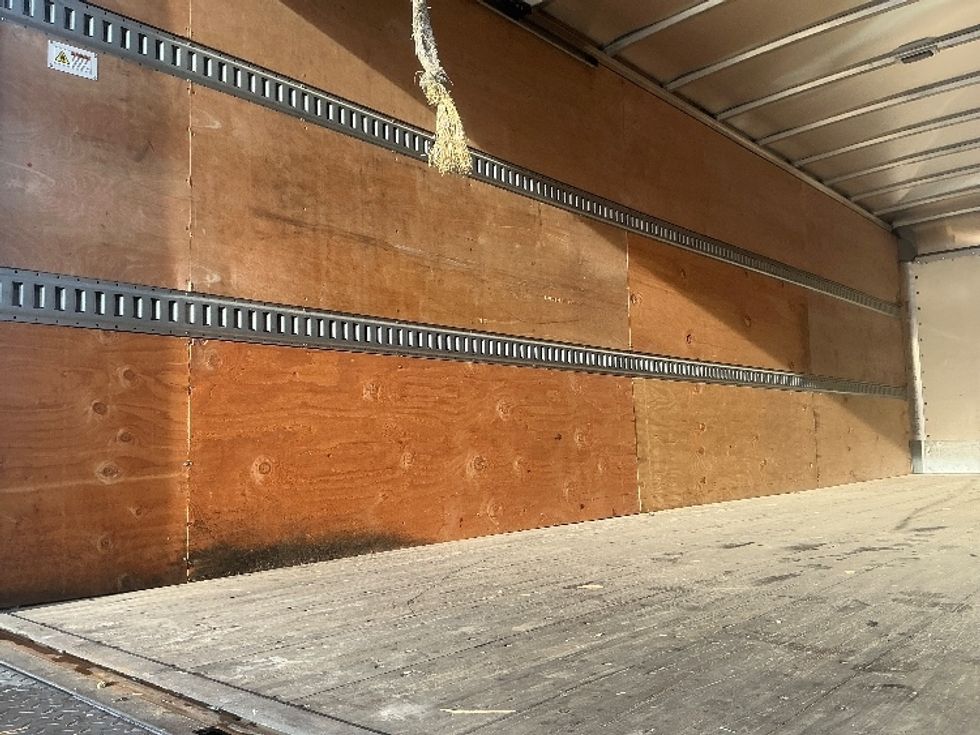 Medium Duty Box Truck-Light and Medium Duty Trucks-Freightliner-2021-M2-West Sacramento-CA-143,083\n\t\tmiles-$ 65,750 - Image 11