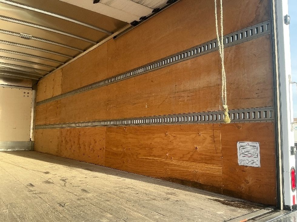 Medium Duty Box Truck-Light and Medium Duty Trucks-Freightliner-2021-M2-West Sacramento-CA-143,083\n\t\tmiles-$ 65,750 - Image 12