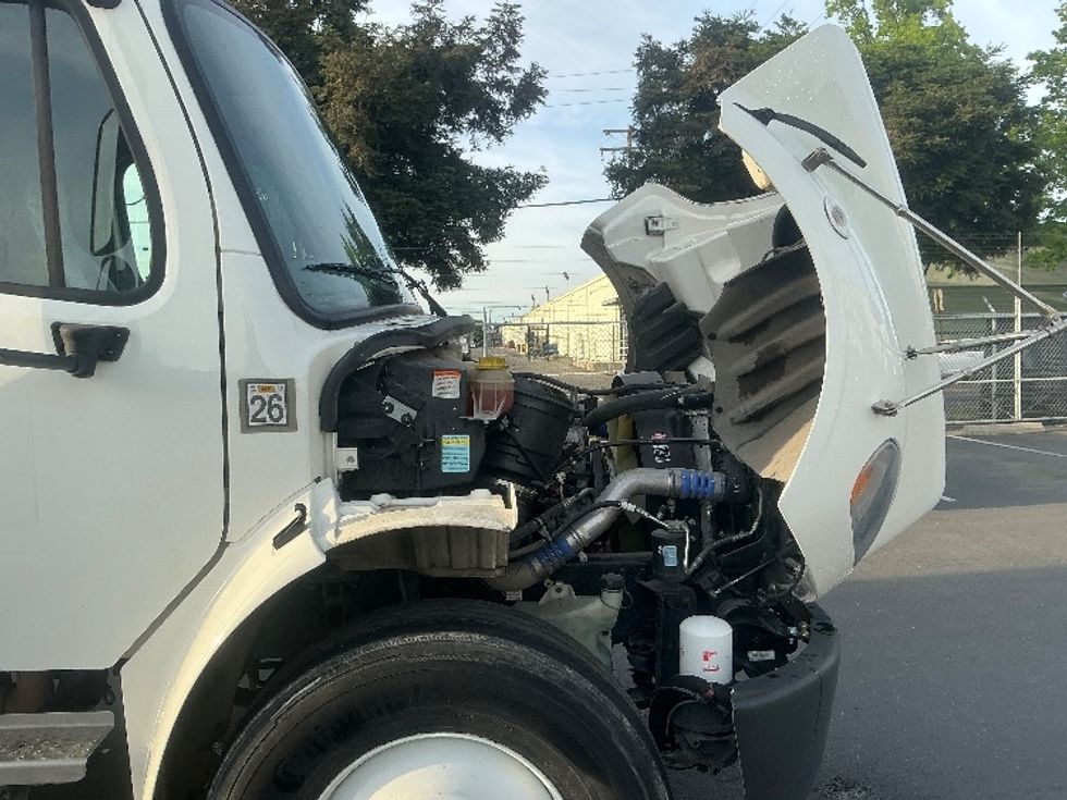 Medium Duty Box Truck-Light and Medium Duty Trucks-Freightliner-2021-M2-West Sacramento-CA-143,083\n\t\tmiles-$ 65,750 - Image 23