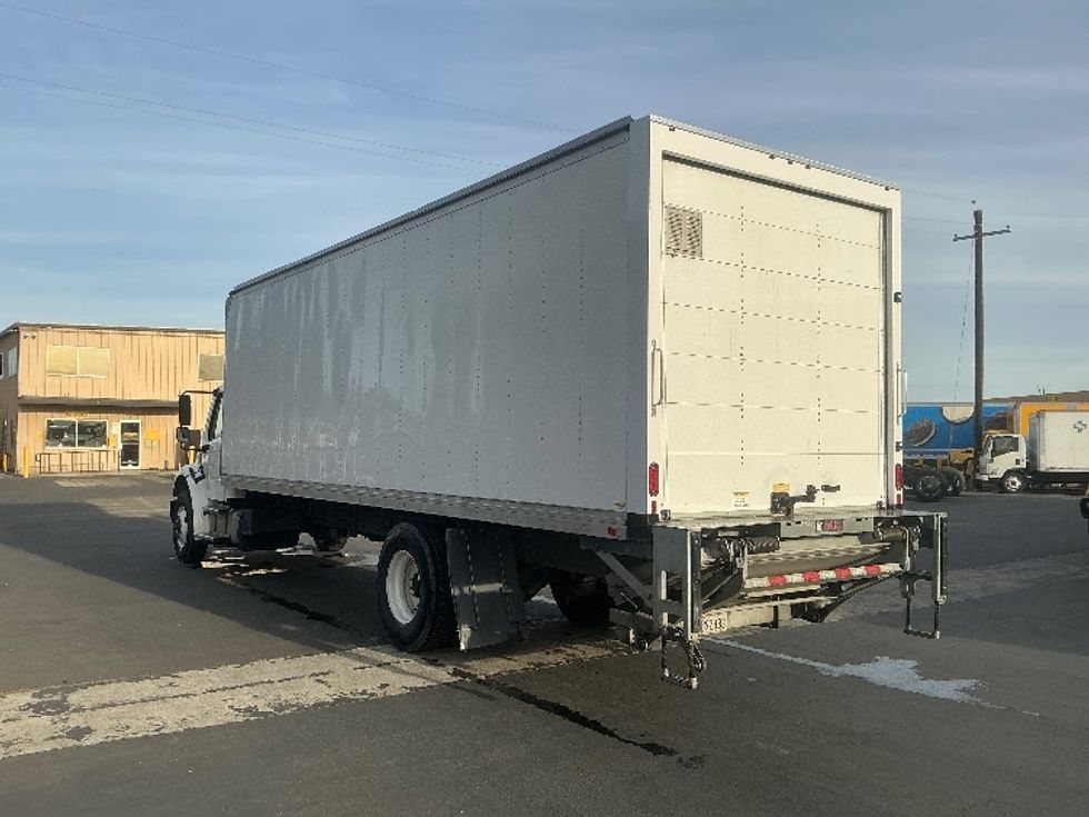 Medium Duty Box Truck-Light and Medium Duty Trucks-Freightliner-2021-M2-West Sacramento-CA-143,083\n\t\tmiles-$ 65,750 - Image 6