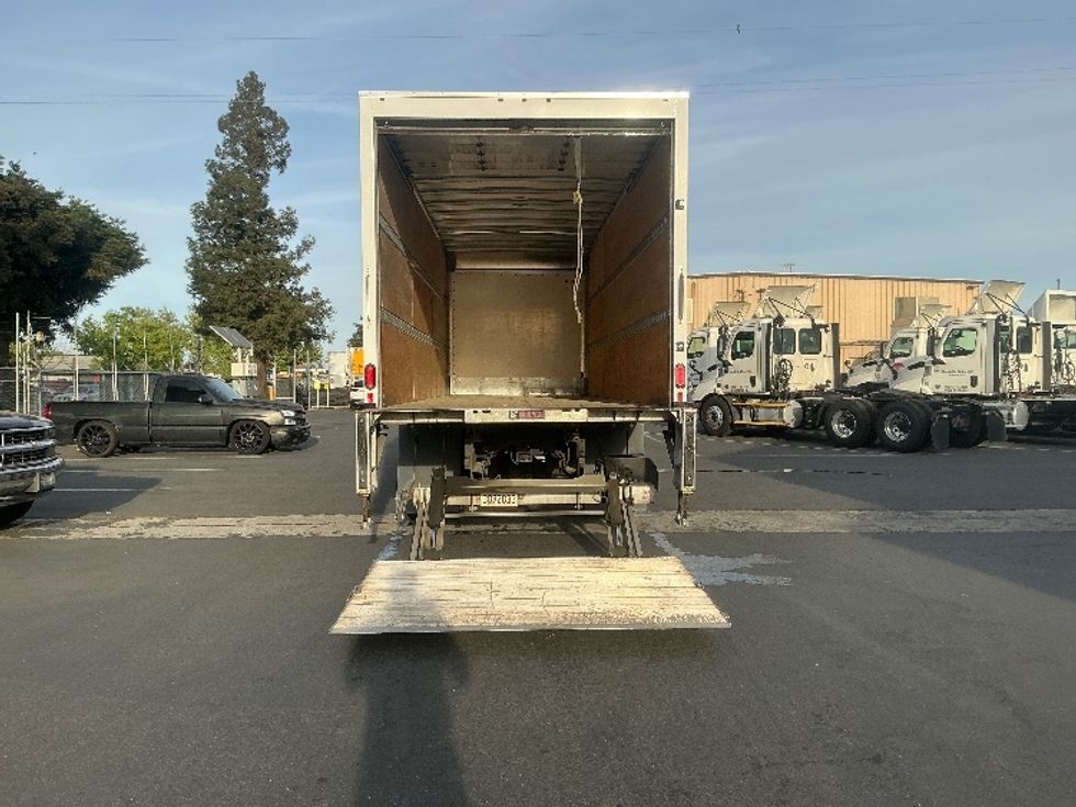 Medium Duty Box Truck-Light and Medium Duty Trucks-Freightliner-2021-M2-West Sacramento-CA-143,083\n\t\tmiles-$ 65,750 - Image 9