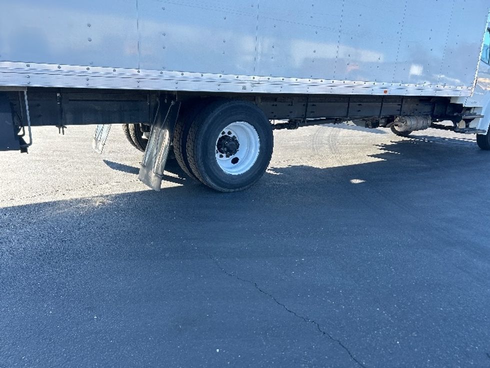 Medium Duty Box Truck-Light and Medium Duty Trucks-Freightliner-2021-M2-West Sacramento-CA-190,810\n\t\tmiles-$ 56,500 - Image 14
