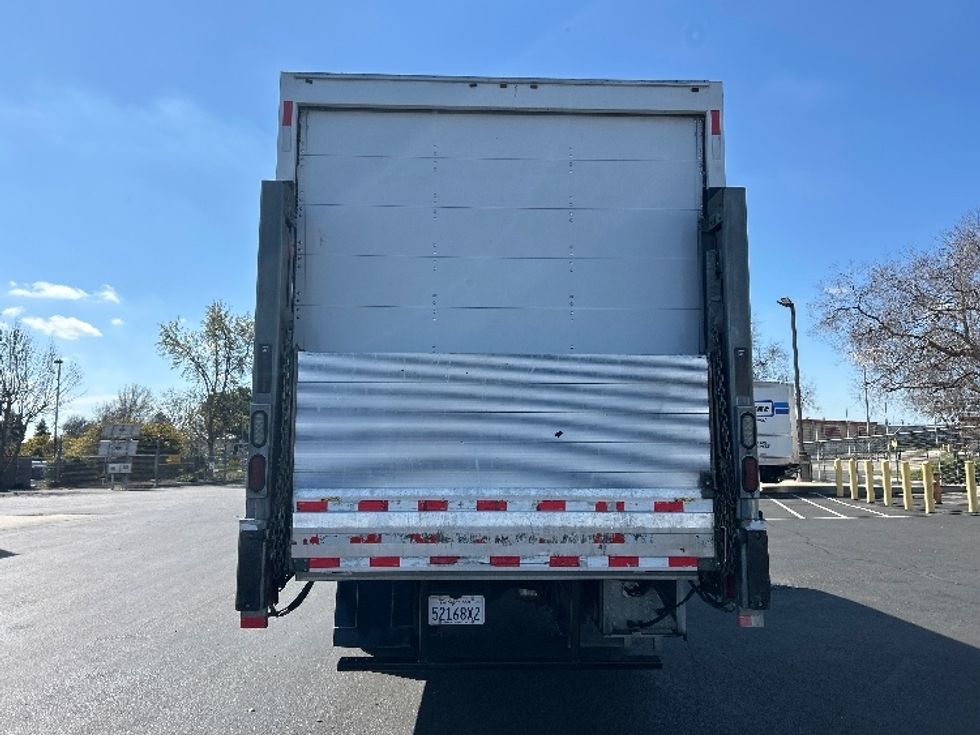 Medium Duty Box Truck-Light and Medium Duty Trucks-Freightliner-2021-M2-West Sacramento-CA-190,810\n\t\tmiles-$ 56,500 - Image 7