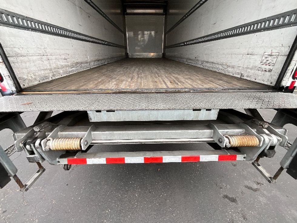 Medium Duty Box Truck-Light and Medium Duty Trucks-Freightliner-2021-M2-West Sacramento-CA-66,492\n\t\tmiles-$ 73,250 - Image 10