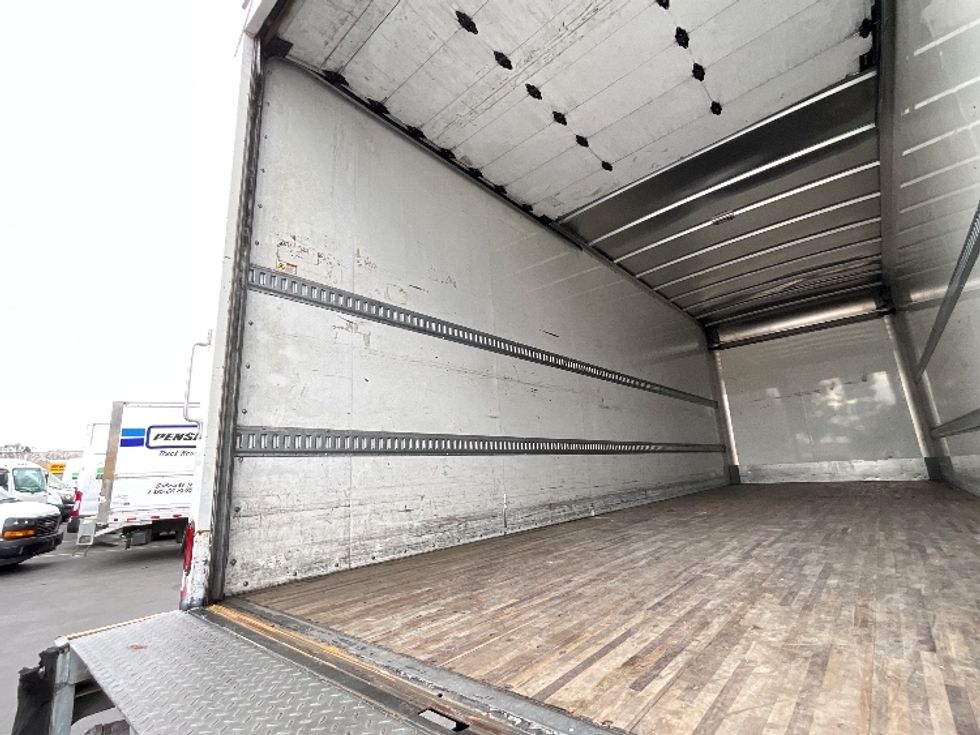 Medium Duty Box Truck-Light and Medium Duty Trucks-Freightliner-2021-M2-West Sacramento-CA-66,492\n\t\tmiles-$ 73,250 - Image 11