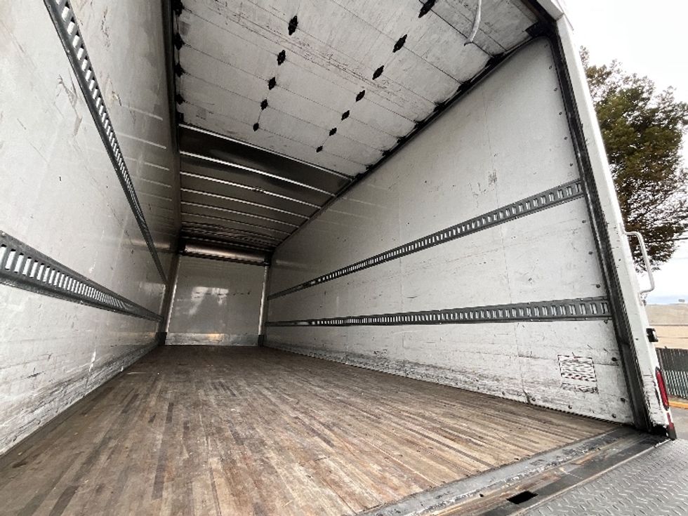 Medium Duty Box Truck-Light and Medium Duty Trucks-Freightliner-2021-M2-West Sacramento-CA-66,492\n\t\tmiles-$ 73,250 - Image 12
