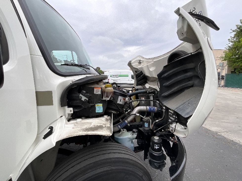 Medium Duty Box Truck-Light and Medium Duty Trucks-Freightliner-2021-M2-West Sacramento-CA-66,492\n\t\tmiles-$ 73,250 - Image 23