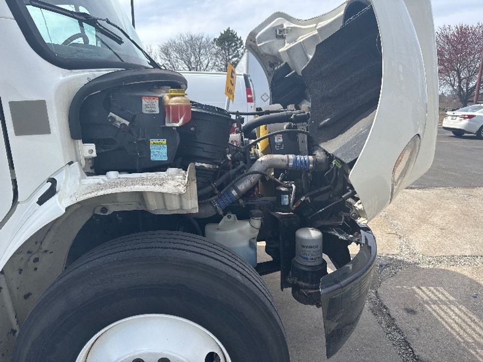 Medium Duty Box Truck-Light and Medium Duty Trucks-Freightliner-2021-M2-Westfield-MA-149,536\n\t\tmiles-$ 58,250 - Image 22