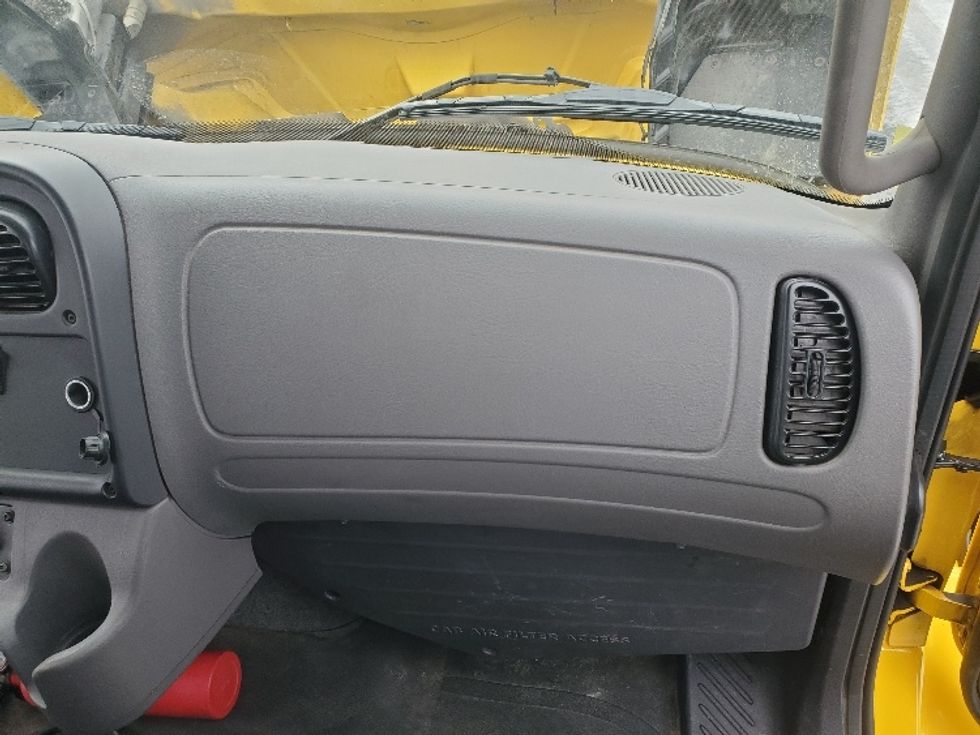 Medium Duty Box Truck-Light and Medium Duty Trucks-Freightliner-2021-M2-White Deer-PA-160,633\n\t\tmiles-$ 43,500 - Image 16