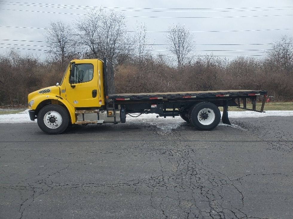 Medium Duty Box Truck-Light and Medium Duty Trucks-Freightliner-2021-M2-White Deer-PA-160,633\n\t\tmiles-$ 43,500 - Image 4