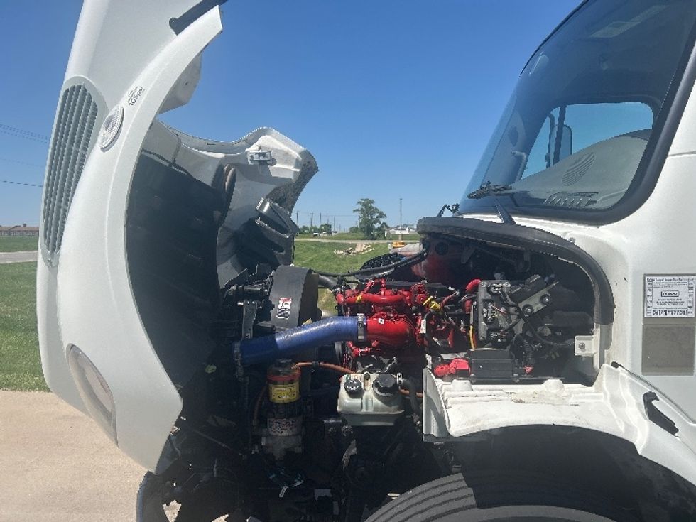 Medium Duty Box Truck-Light and Medium Duty Trucks-Freightliner-2021-M2-Wichita-KS-400,099\n\t\tmiles-$ 25,250 - Image 24