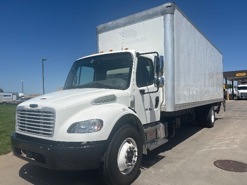 Medium Duty Box Truck-Light and Medium Duty Trucks-Freightliner-2021-M2-Wichita-KS-400,099\n\t\tmiles-$ 25,250 - Image 3