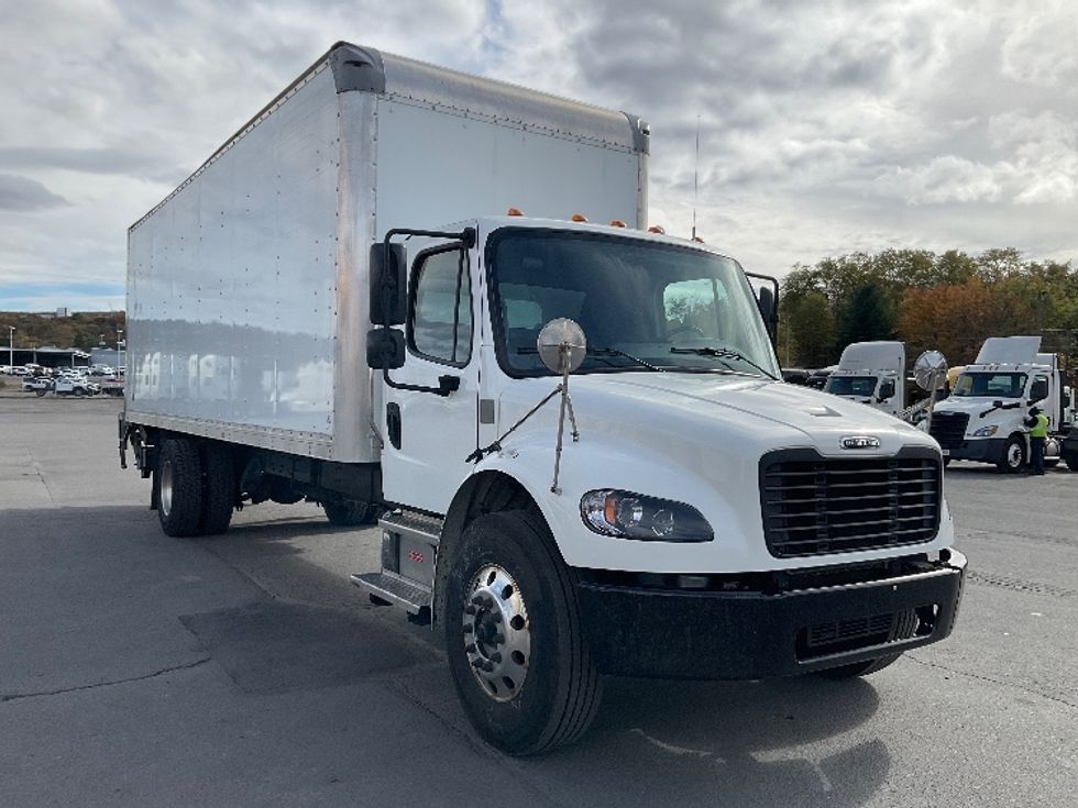 Medium Duty Box Truck-Light and Medium Duty Trucks-Freightliner-2021-M2-Wilkes Barre-PA-185,819\n\t\tmiles-$ 51,000 - Image 1