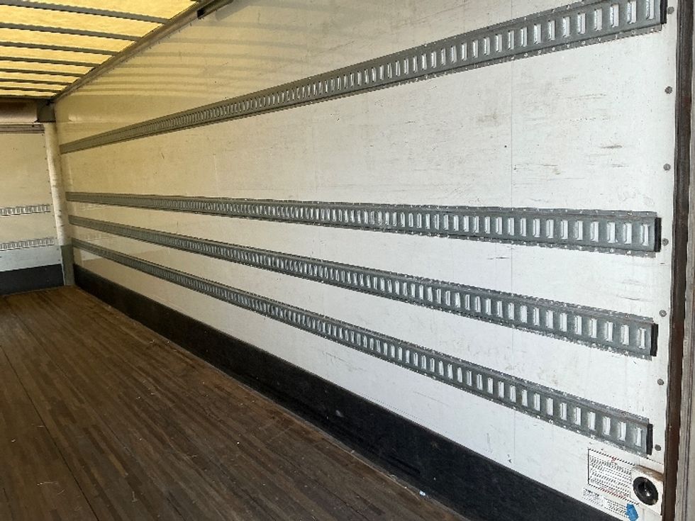 Medium Duty Box Truck-Light and Medium Duty Trucks-Freightliner-2021-M2-Wilkes Barre-PA-190,200\n\t\tmiles-$ 50,500 - Image 12