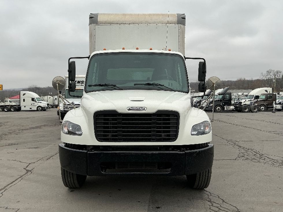 Medium Duty Box Truck-Light and Medium Duty Trucks-Freightliner-2021-M2-Wilkes Barre-PA-190,200\n\t\tmiles-$ 50,500 - Image 2