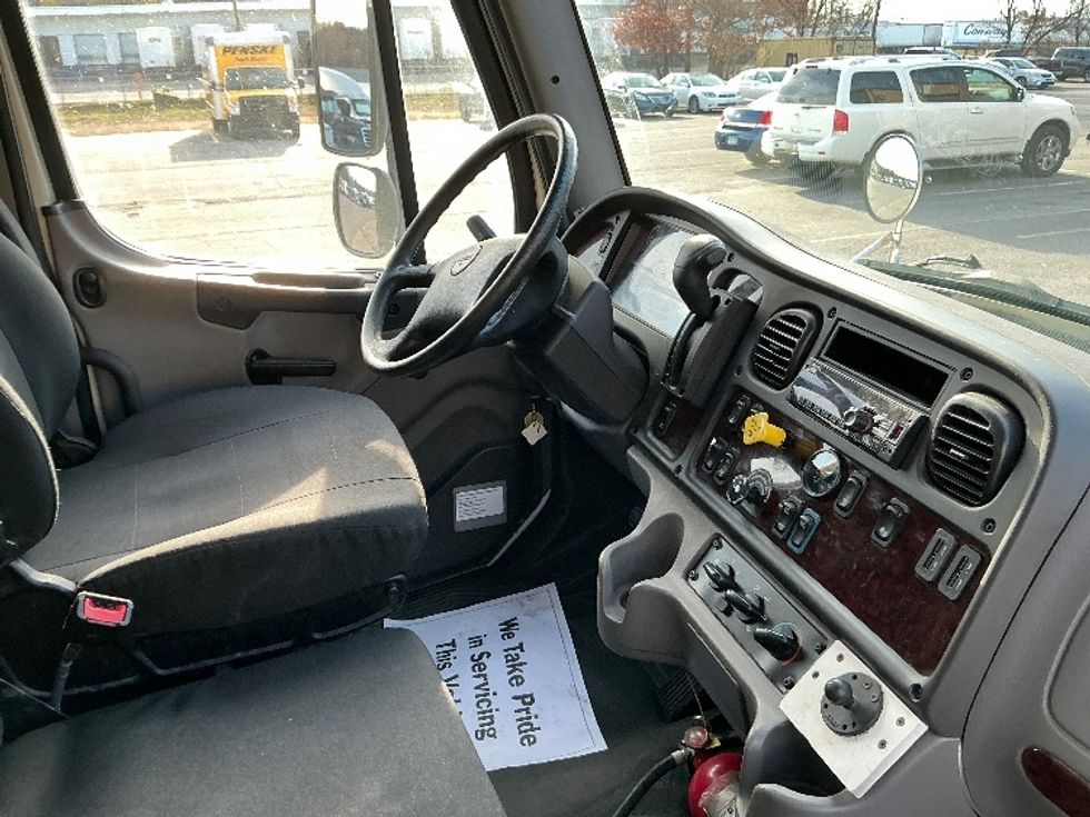 Medium Duty Box Truck-Light and Medium Duty Trucks-Freightliner-2021-M2-Wilkes Barre-PA-190,200\n\t\tmiles-$ 50,500 - Image 22
