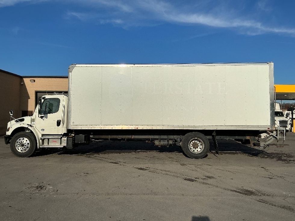 Medium Duty Box Truck-Light and Medium Duty Trucks-Freightliner-2021-M2-Wilkes Barre-PA-190,200\n\t\tmiles-$ 50,500 - Image 4