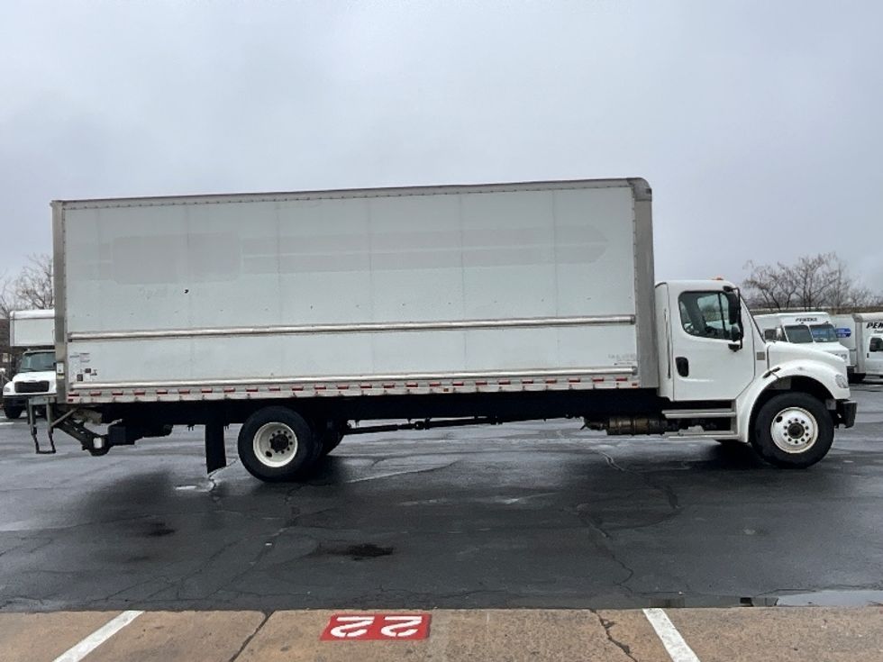 Medium Duty Box Truck-Light and Medium Duty Trucks-Freightliner-2021-M2-Wilkes Barre-PA-265,000\n\t\tmiles-$ 42,000 - Image 15