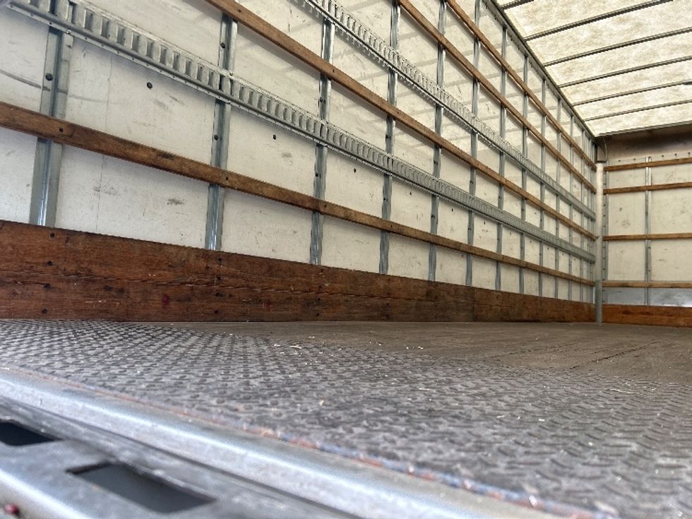 Medium Duty Box Truck-Light and Medium Duty Trucks-Freightliner-2021-M2-Windsor-WI-88,727\n\t\tmiles-$ 70,000 - Image 11