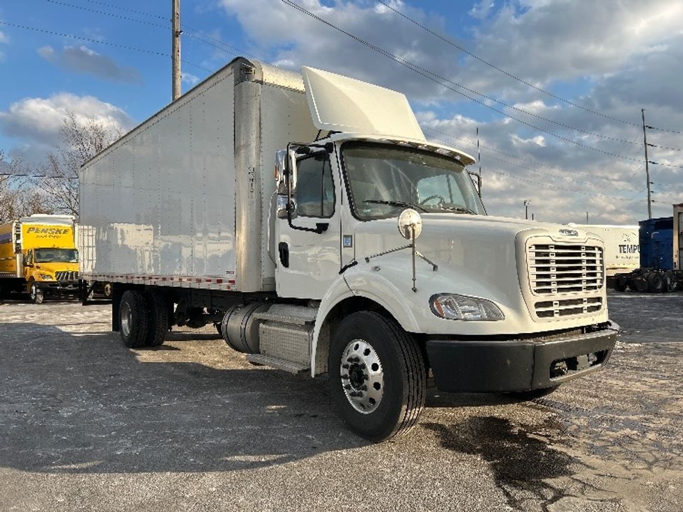 Medium Duty Box Truck-Light and Medium Duty Trucks-Freightliner-2021-M211242S-Indianapolis-IN-408,788\n\t\tmiles-$ 68,250 - Image 1
