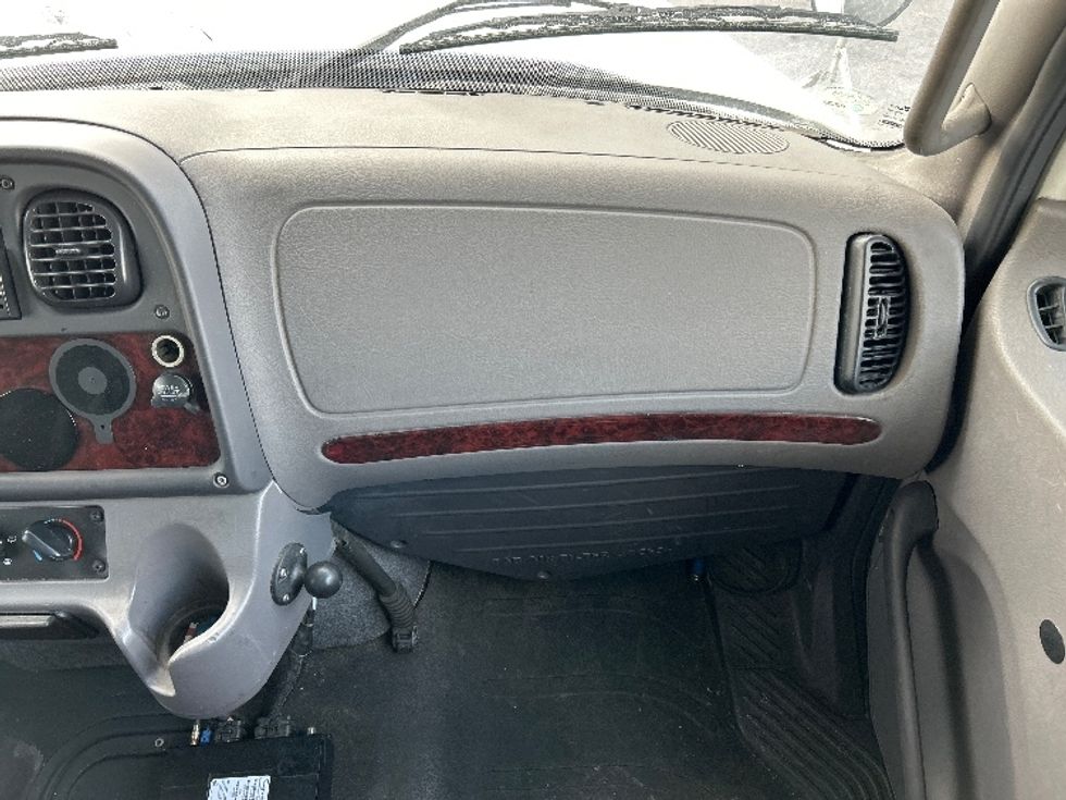 Medium Duty Box Truck-Light and Medium Duty Trucks-Freightliner-2021-M211242S-Indianapolis-IN-408,788\n\t\tmiles-$ 68,250 - Image 20