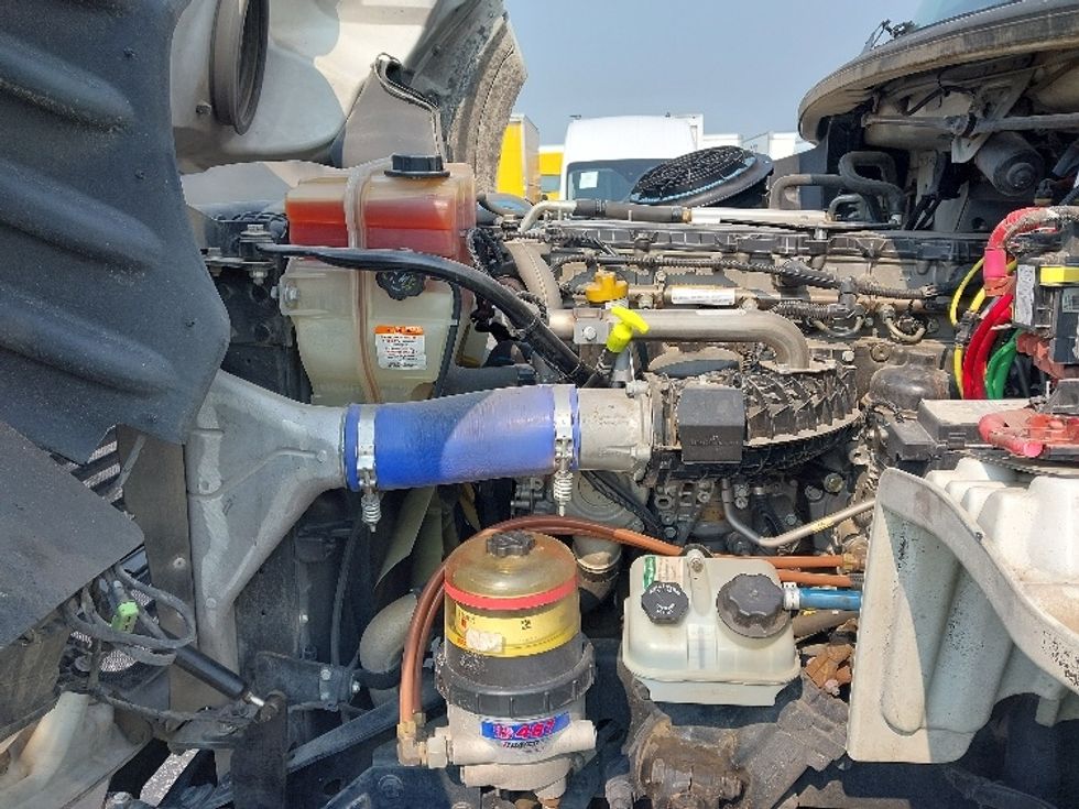 Medium Duty Box Truck-Light and Medium Duty Trucks-Freightliner-2021-M211242S-Kansas City-MO-531,600\n\t\tmiles-$ 56,750 - Image 24