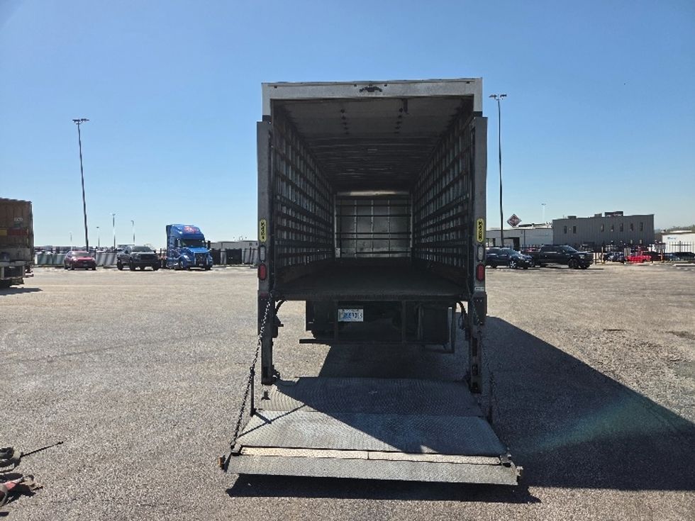 Medium Duty Box Truck-Light and Medium Duty Trucks-Freightliner-2021-M211242S-Kansas City-MO-590,843\n\t\tmiles-$ 65,000 - Image 9