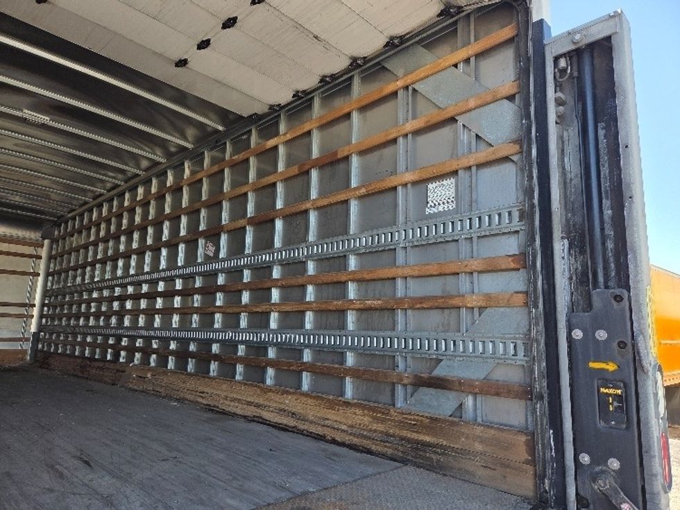 Medium Duty Box Truck-Light and Medium Duty Trucks-Freightliner-2021-M211242S-Kansas City-MO-590,843\n\t\tmiles-$ 65,000 - Image 12