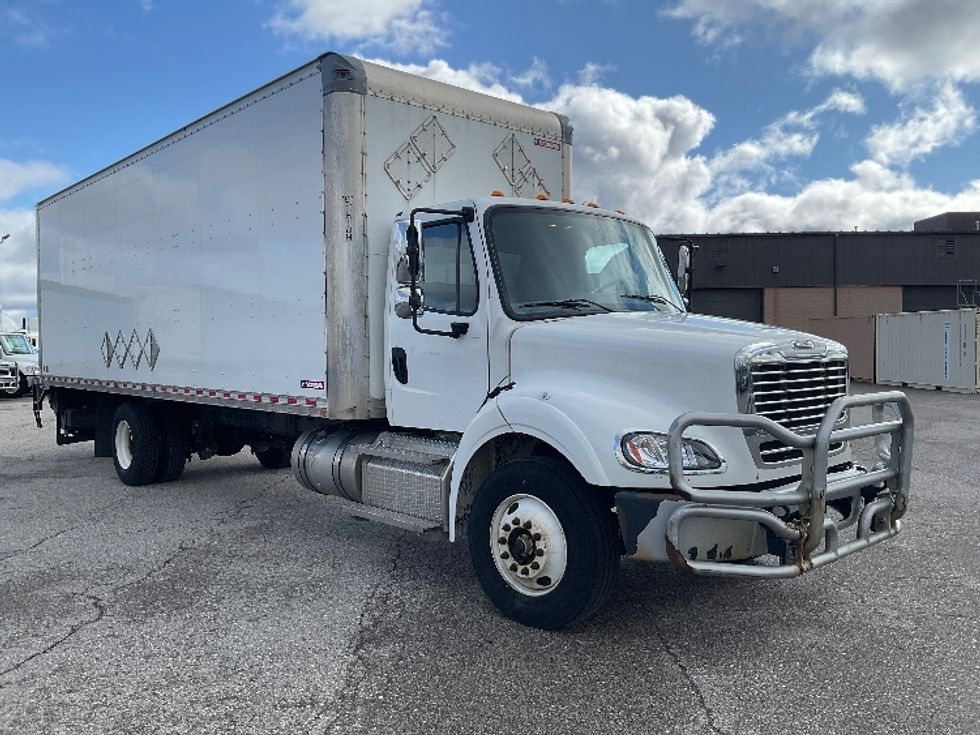 Medium Duty Box Truck-Light and Medium Duty Trucks-Freightliner-2021-M211242S-Lansing-MI-433,687\n\t\tmiles-$ 68,250 - Image 1