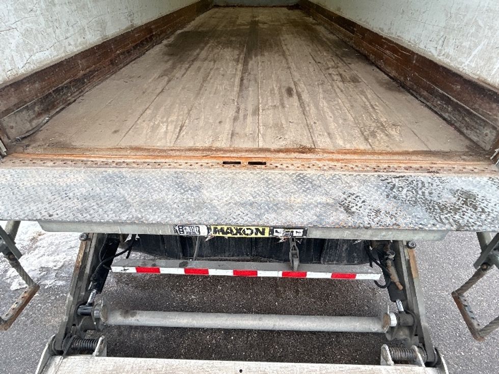 Medium Duty Box Truck-Light and Medium Duty Trucks-Freightliner-2021-M211242S-Lansing-MI-433,687\n\t\tmiles-$ 68,250 - Image 10