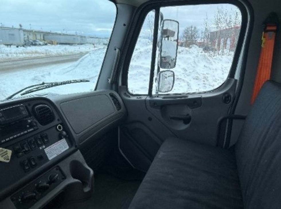 Medium Duty Box Truck-Light and Medium Duty Trucks-Freightliner-2021-M211242S-Lansing-MI-433,687\n\t\tmiles-$ 68,250 - Image 19